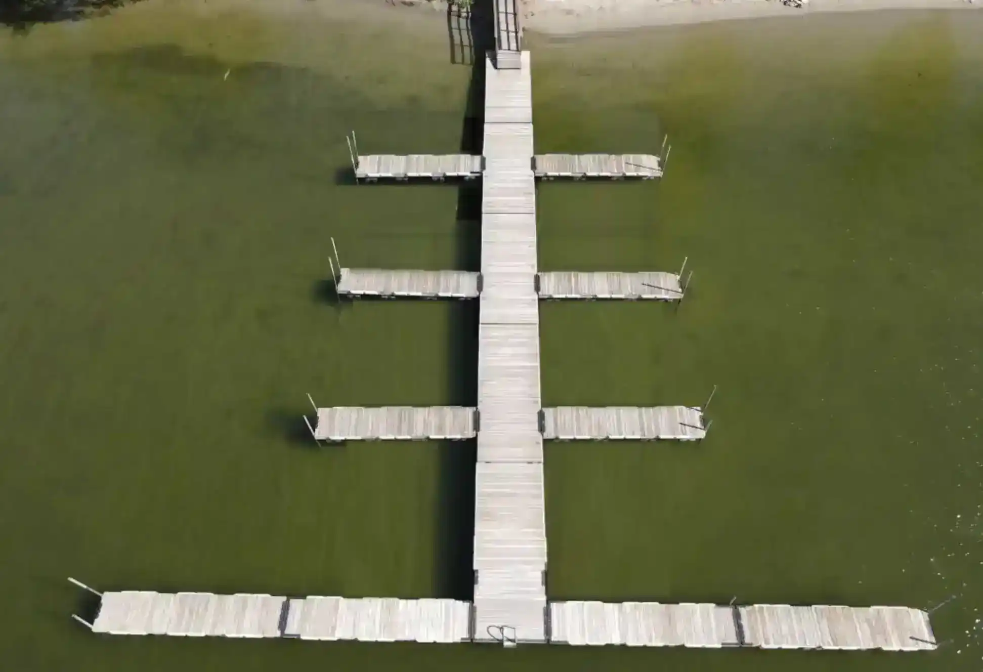 dock-slip