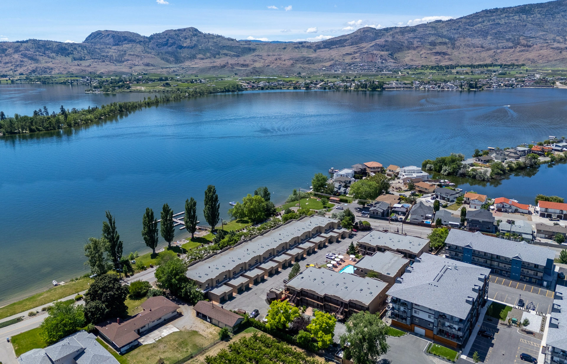 Casa Del Mila Oro Resort Overlooking Osoyoos Lake